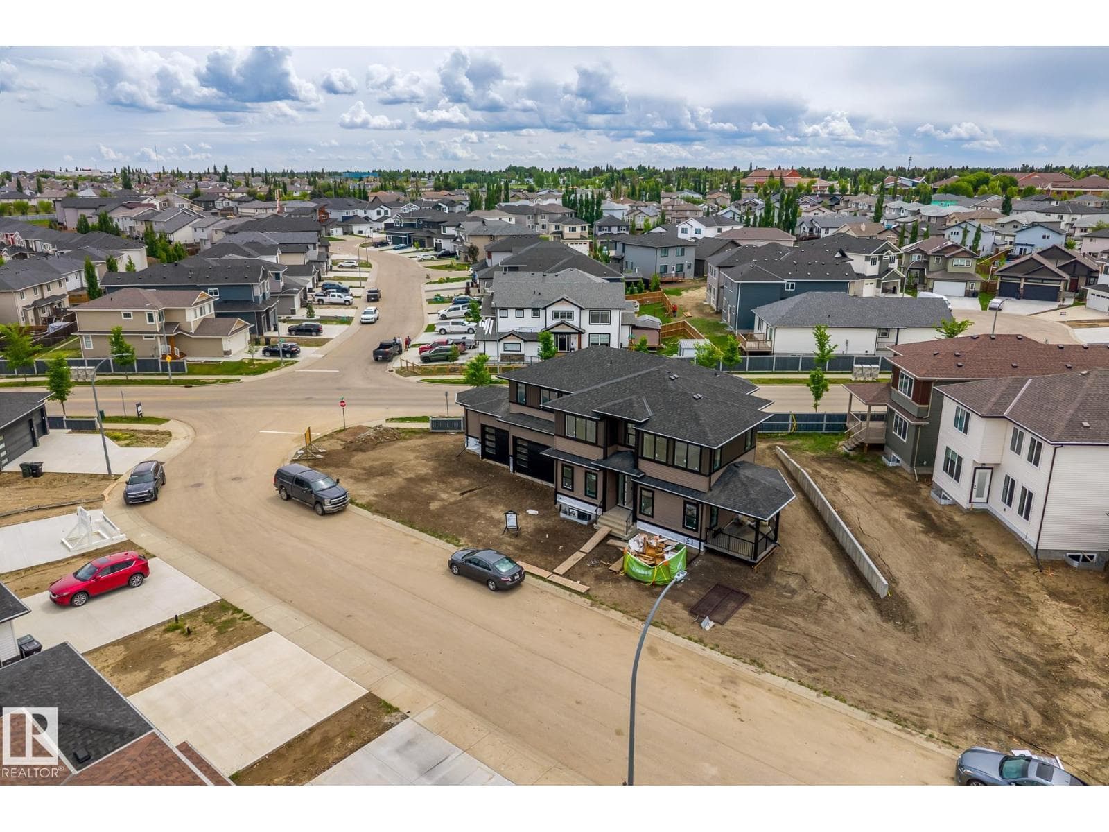 33 Harley WY NW — photo 2