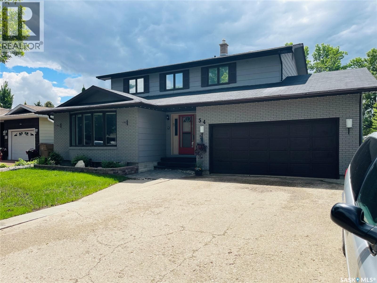 54 Schwann PLACE