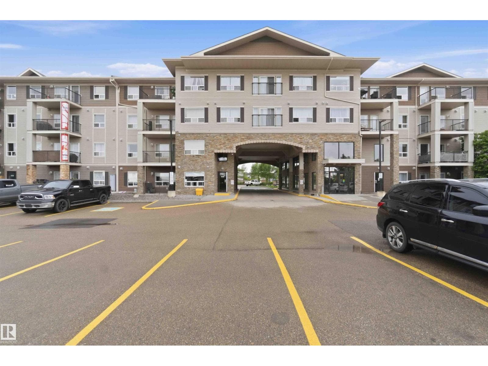 #128 1520 Hammond Gate NW