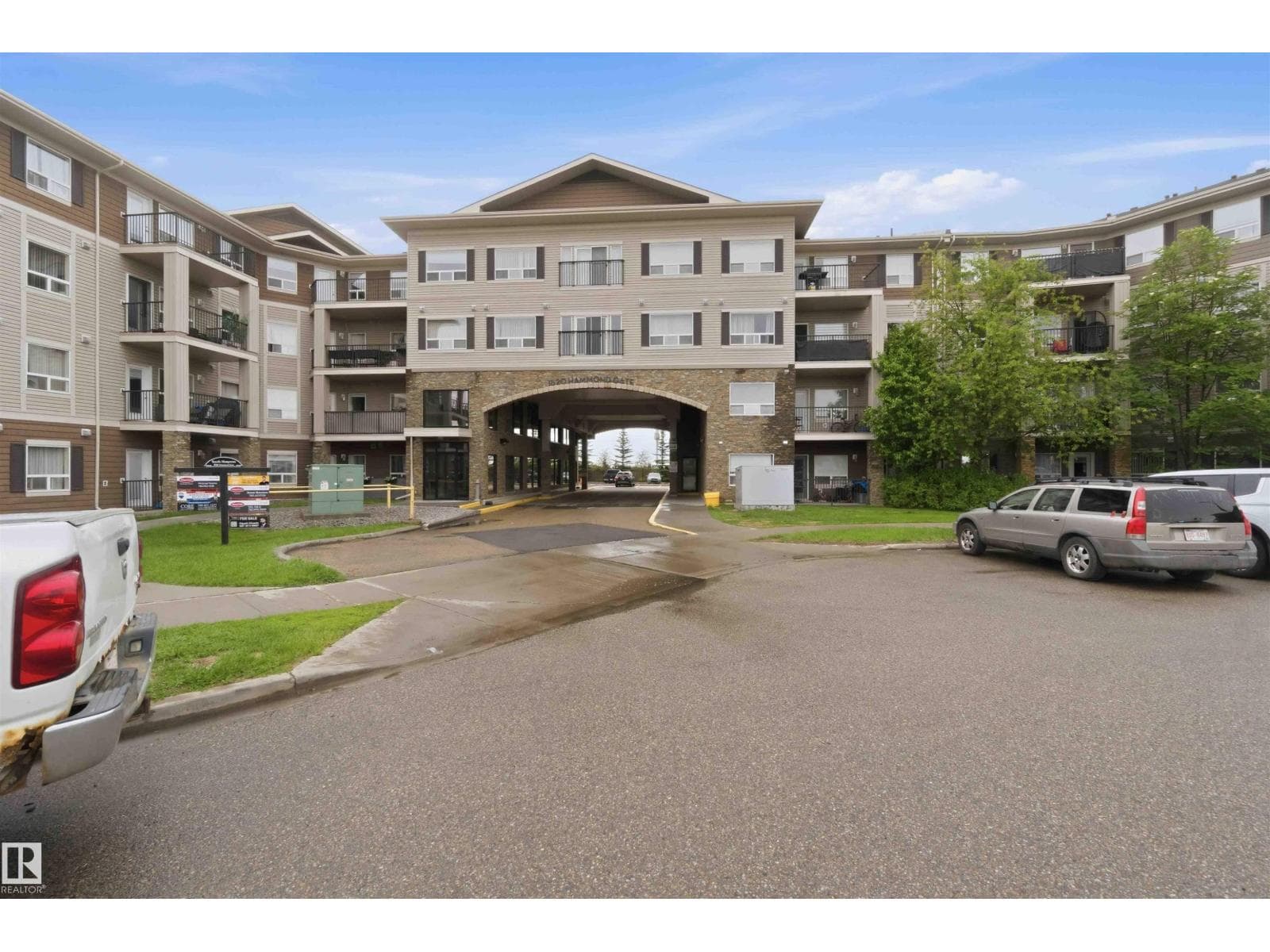 #128 1520 Hammond Gate NW — photo 3