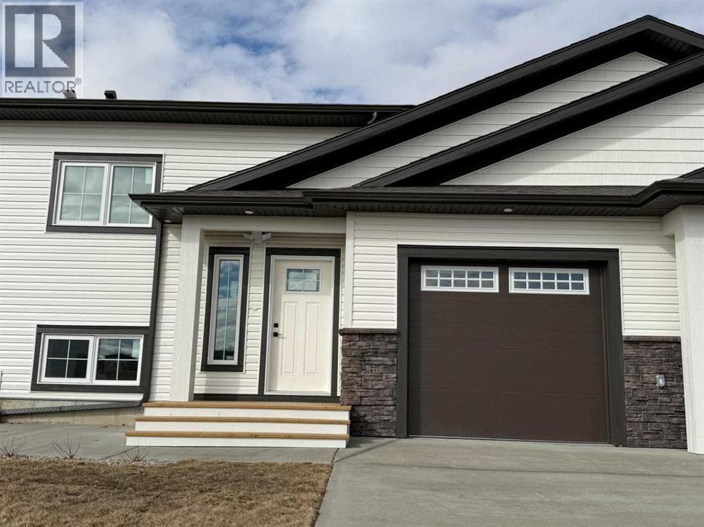 427 Meadowlark Way