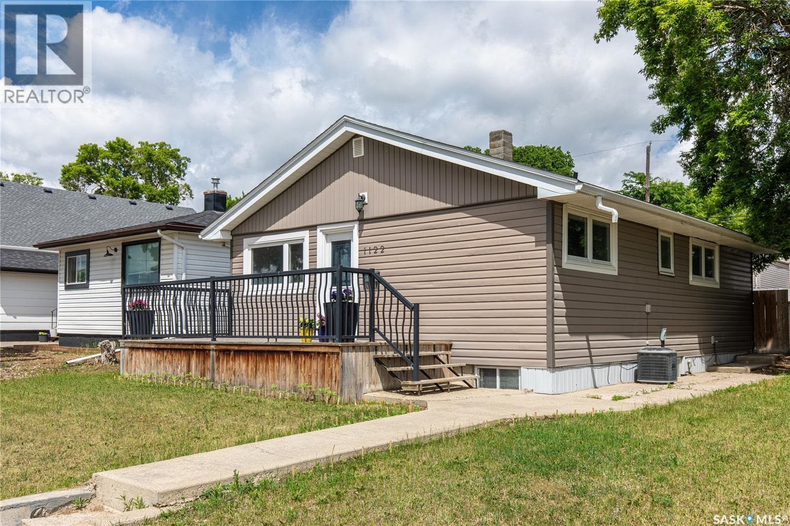 1122 Stadacona STREET W