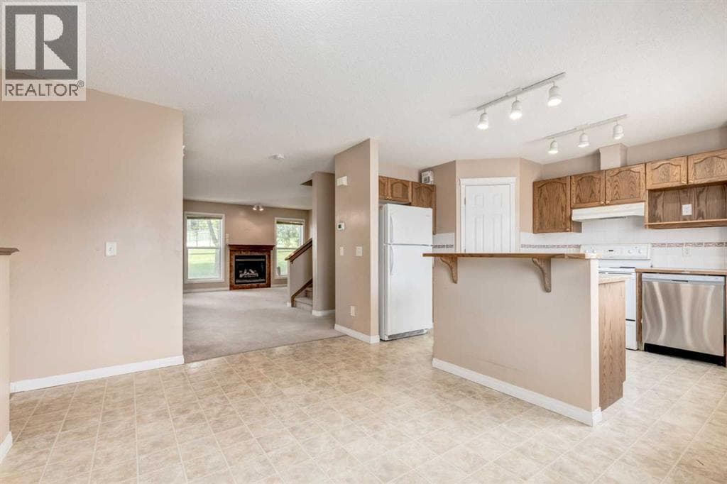 109 Hidden Creek Gardens NW — photo 5