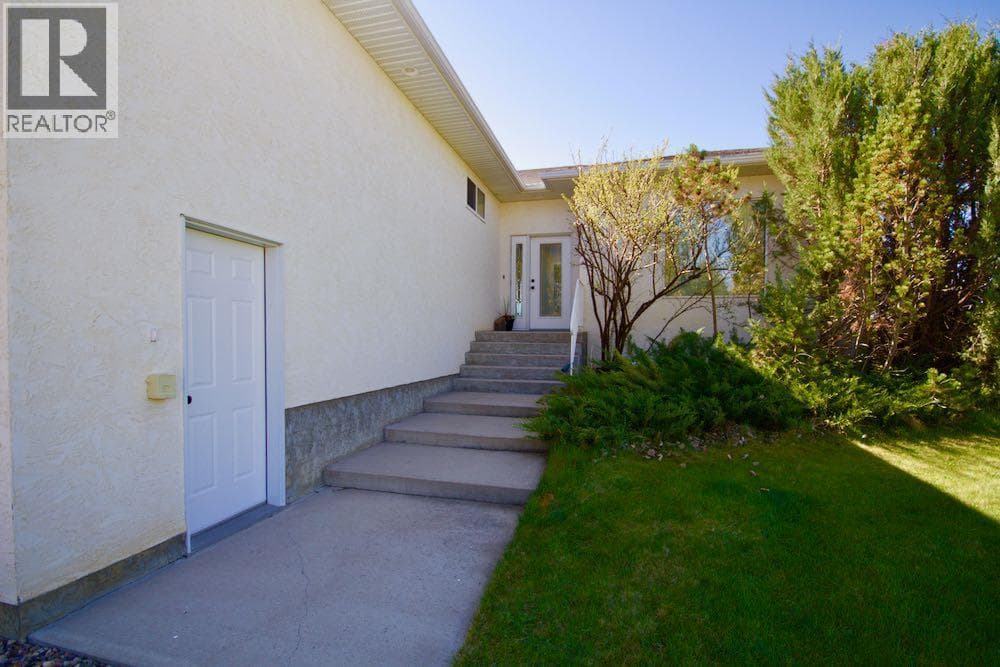 12107A Range Road 60 — photo 2