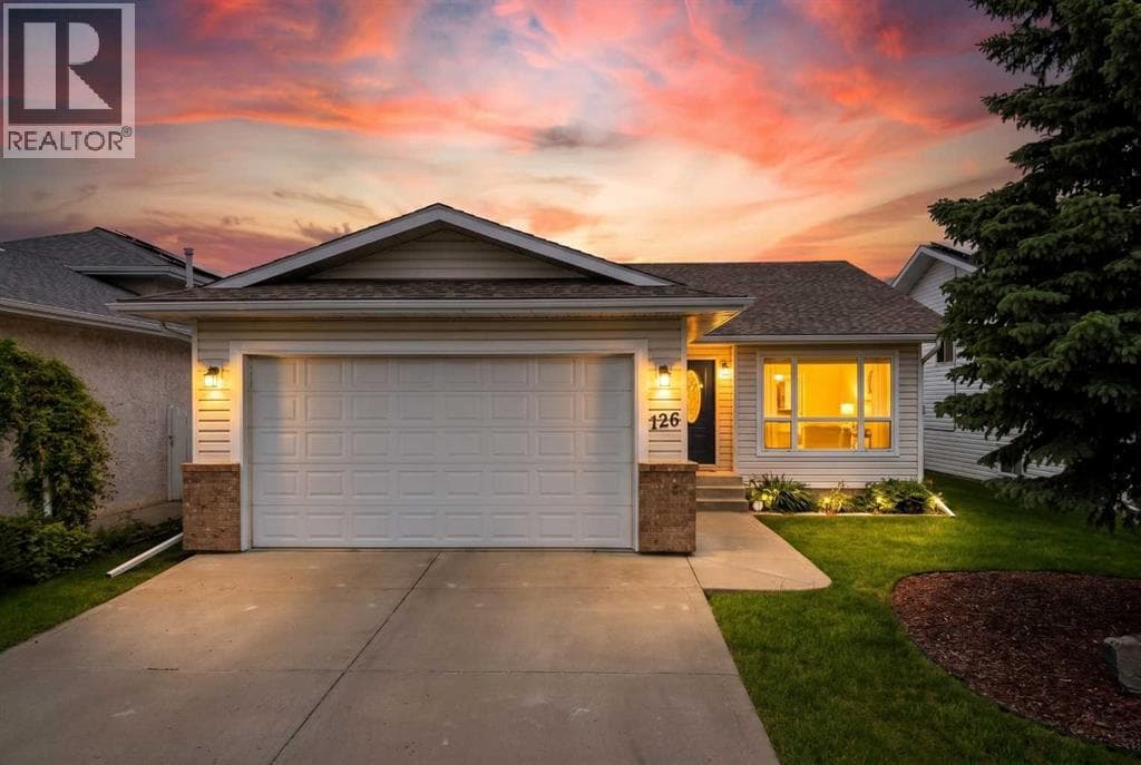126 Logan Close