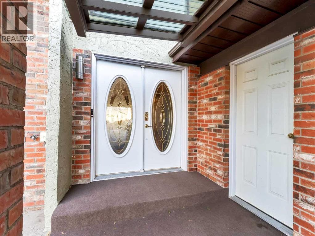 35 Horner Court NE — photo 3