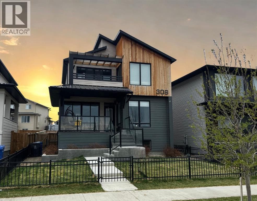 308 Grassland Boulevard W