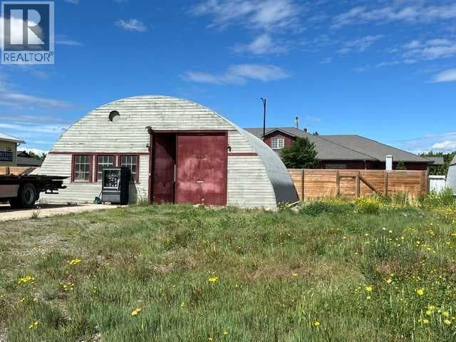 512 Centre Street SE — photo 5