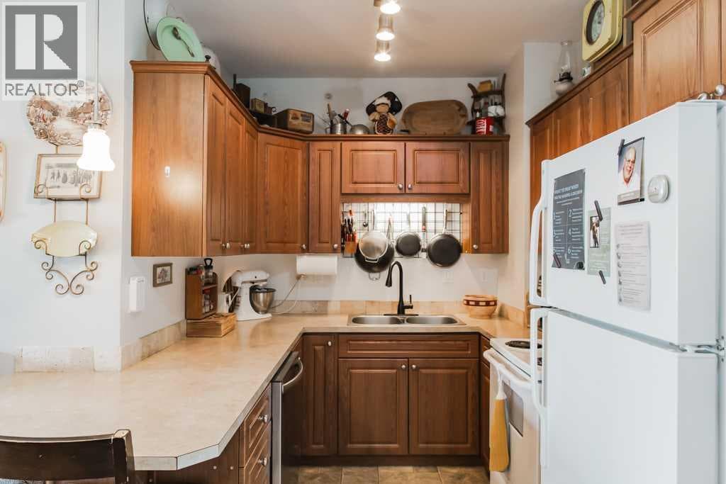 404, 9225 Lakeland Drive — photo 4