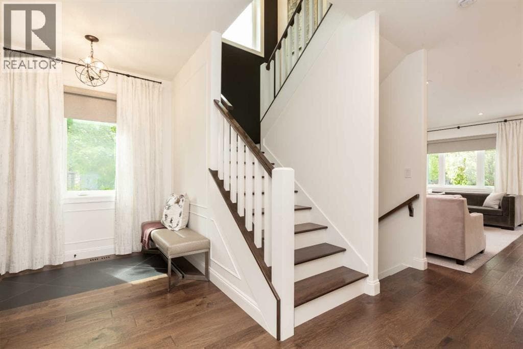 140 Northlander Bend W — photo 4