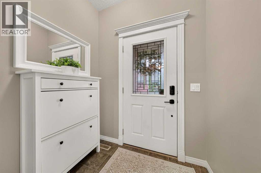 98 Auburn Sound Manor SE — photo 2