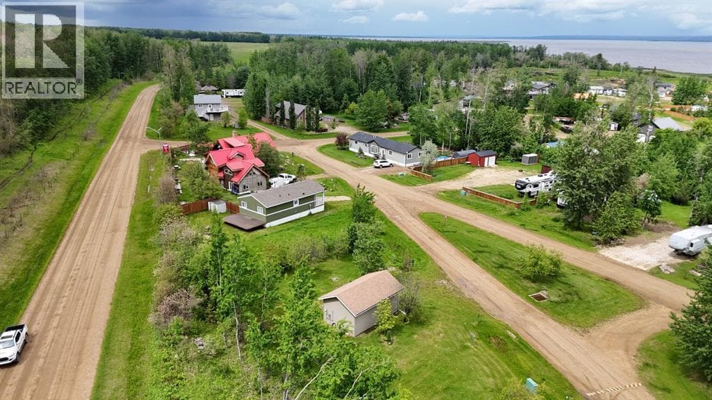 #36 160 Peace River Avenue — photo 3