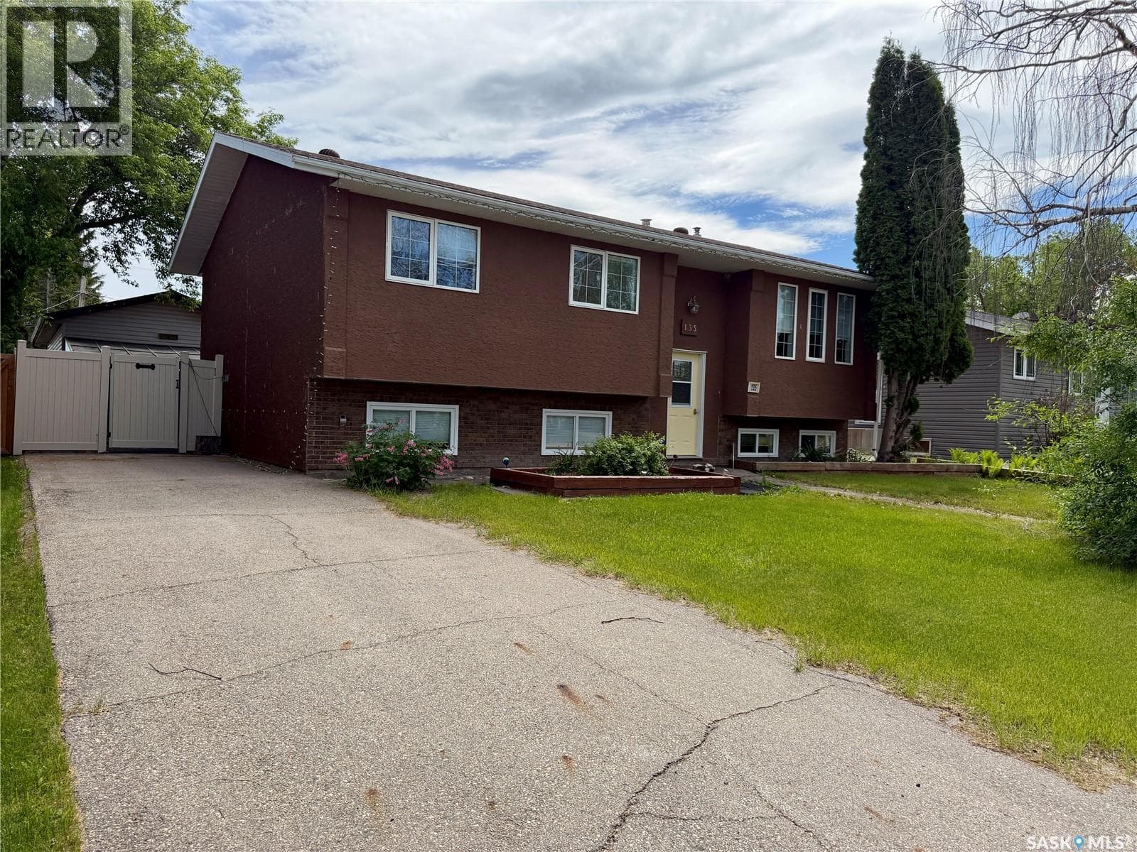 135 memorial DRIVE