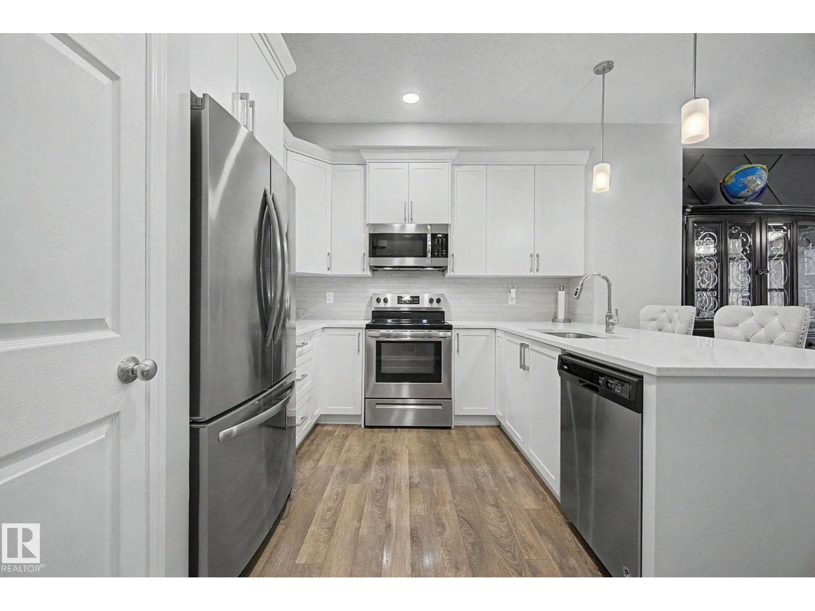 416 CRYSTALLINA NERA DR NW — photo 4