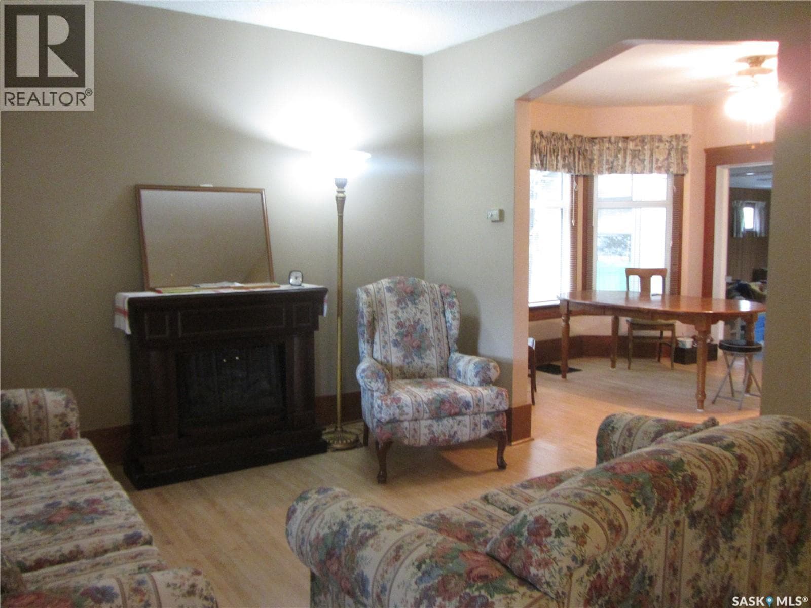 914 Victoria AVENUE — photo 5