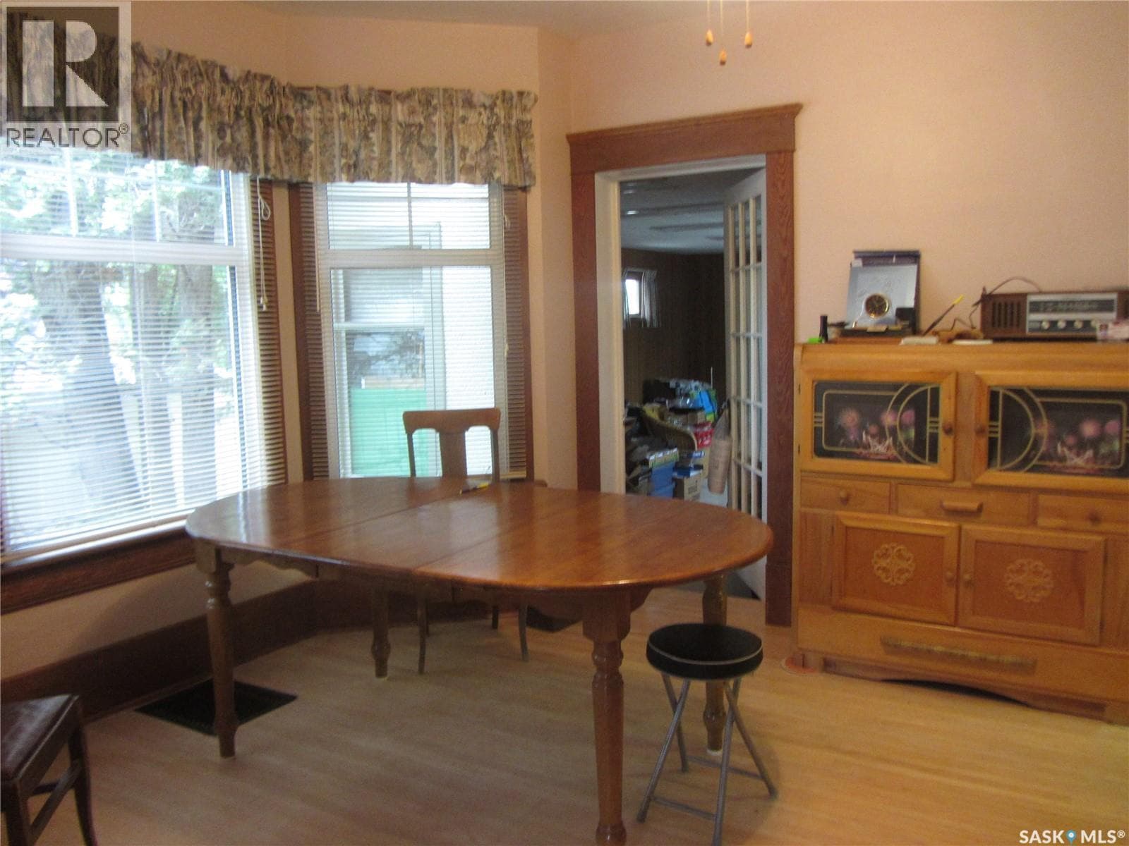 3 bed 1 bath single family at 914 Victoria AVENUE — $374,900 — photo 8