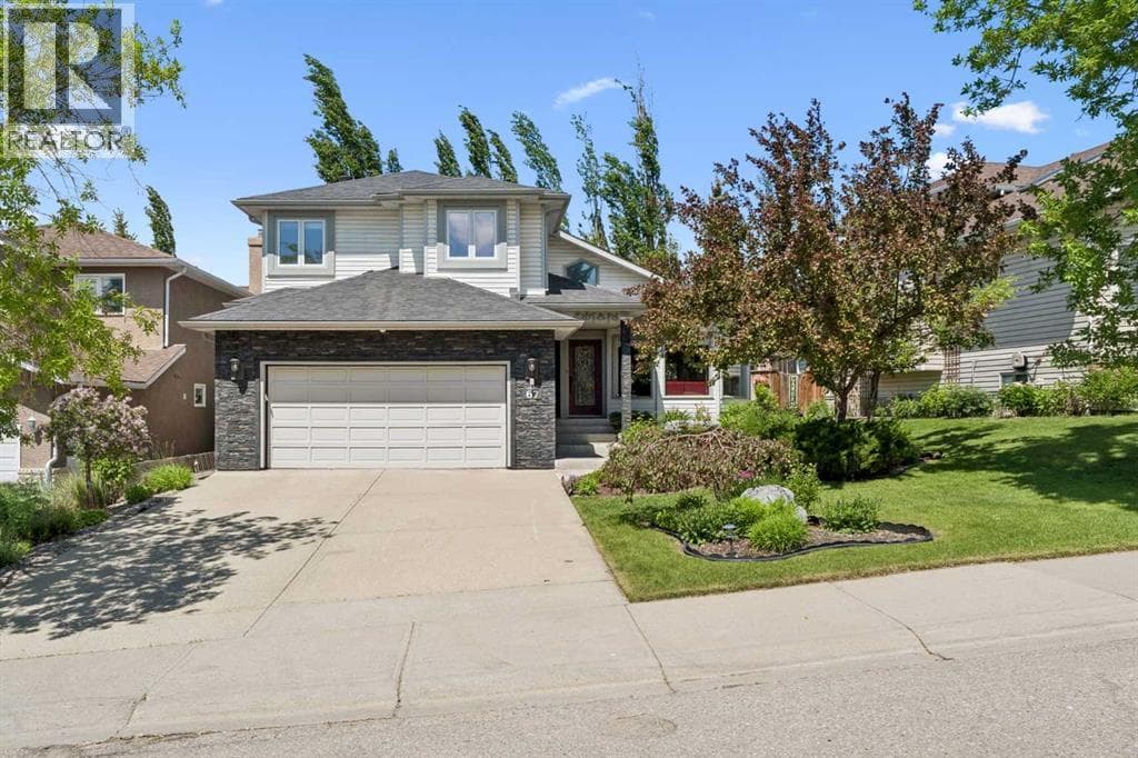 67 Hawkwood Drive NW — photo 2