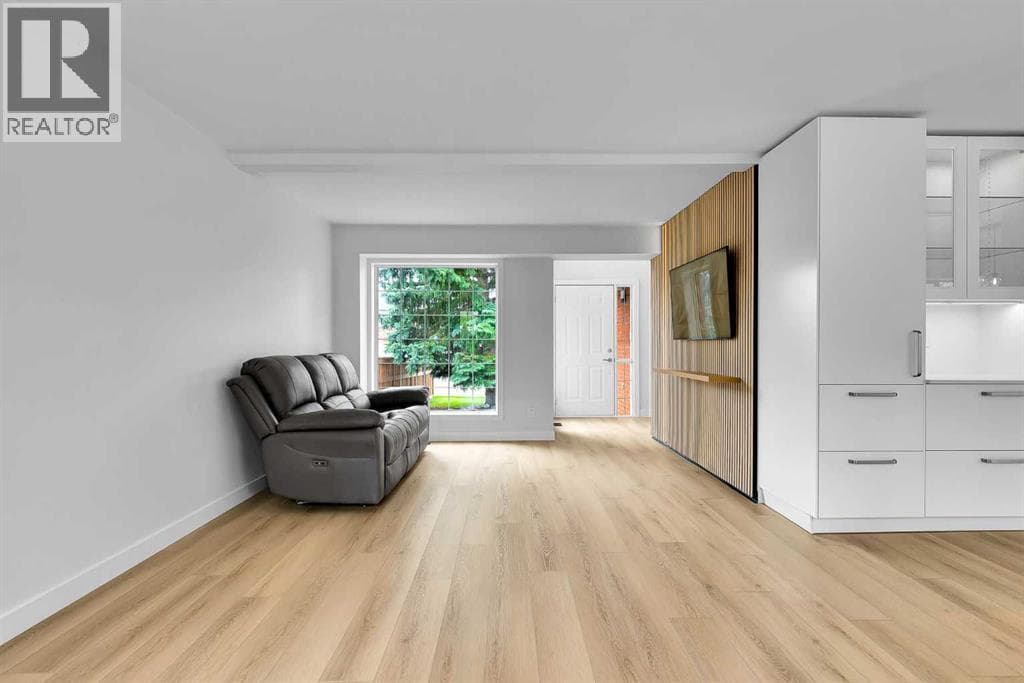 163 Citadel Park NW — photo 5