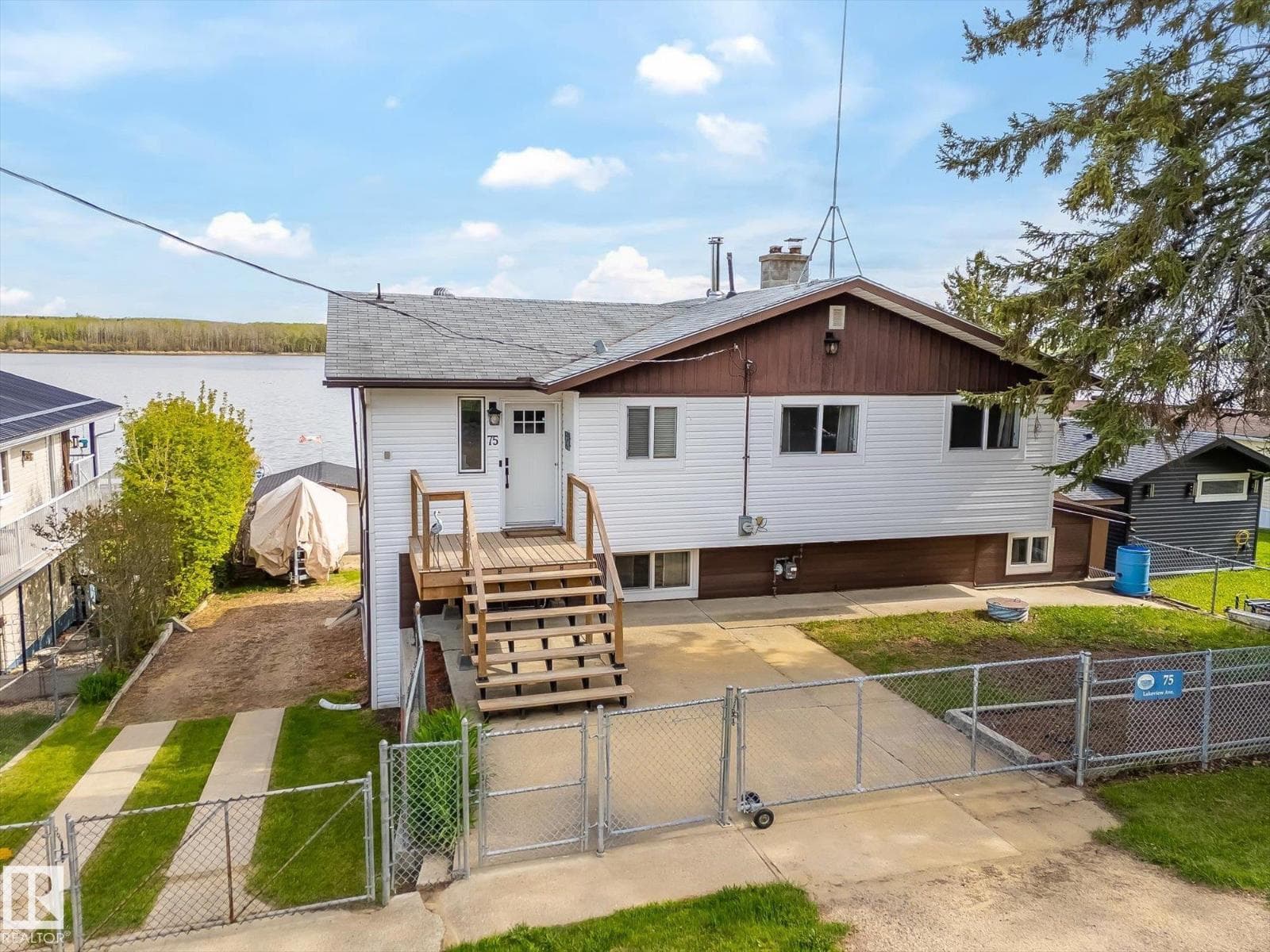75 Lakeview Av South View — photo 4