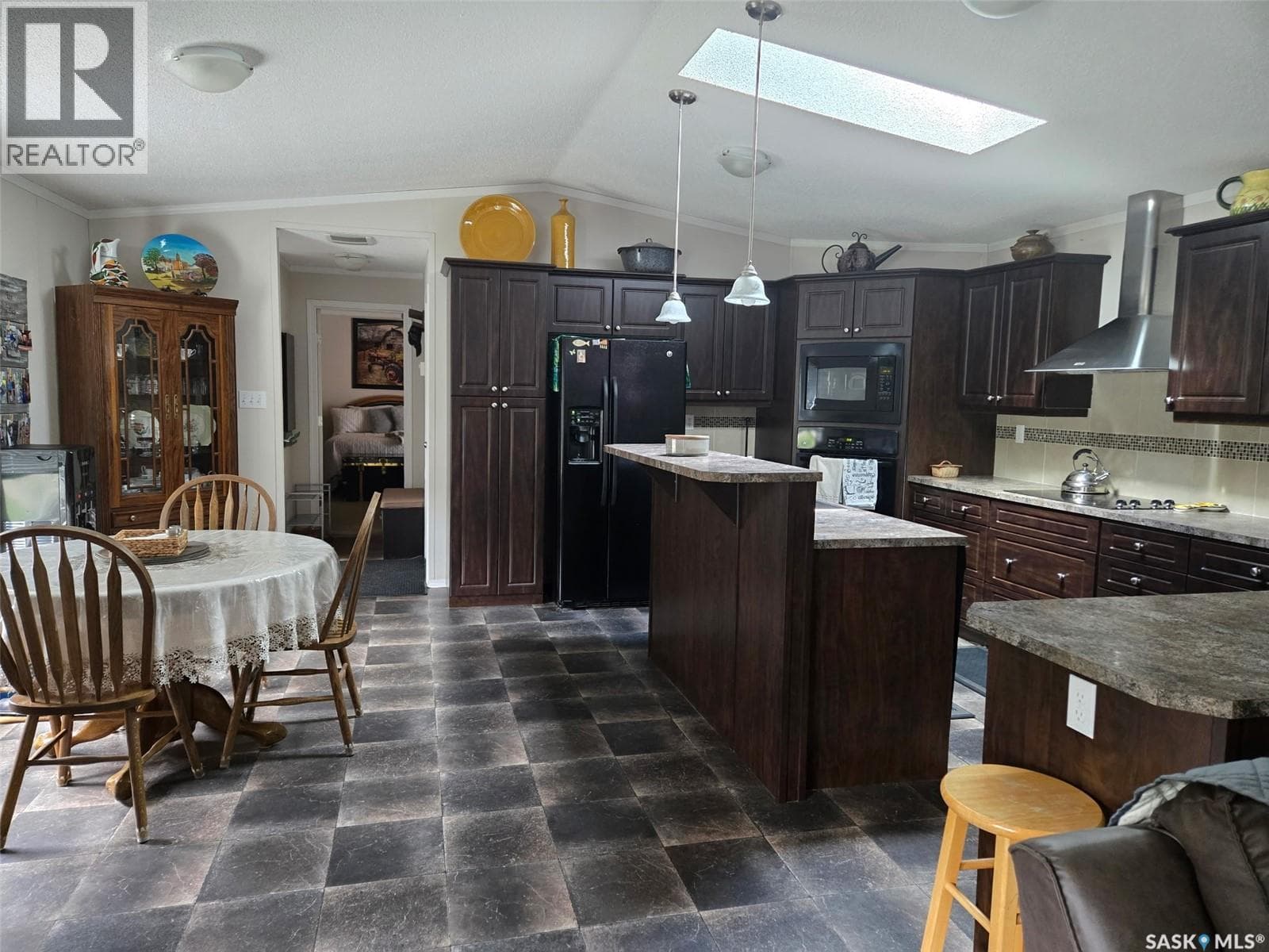 29 Sunrise ESTATES — photo 3