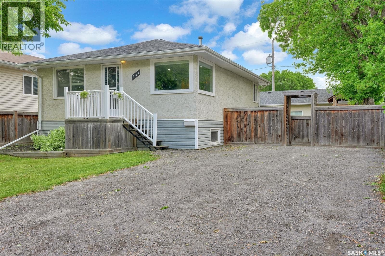 341 Lorne STREET — photo 2