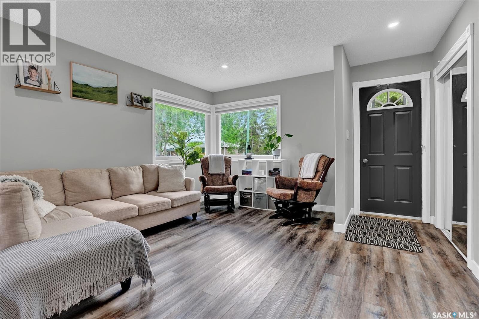 341 Lorne STREET — photo 5