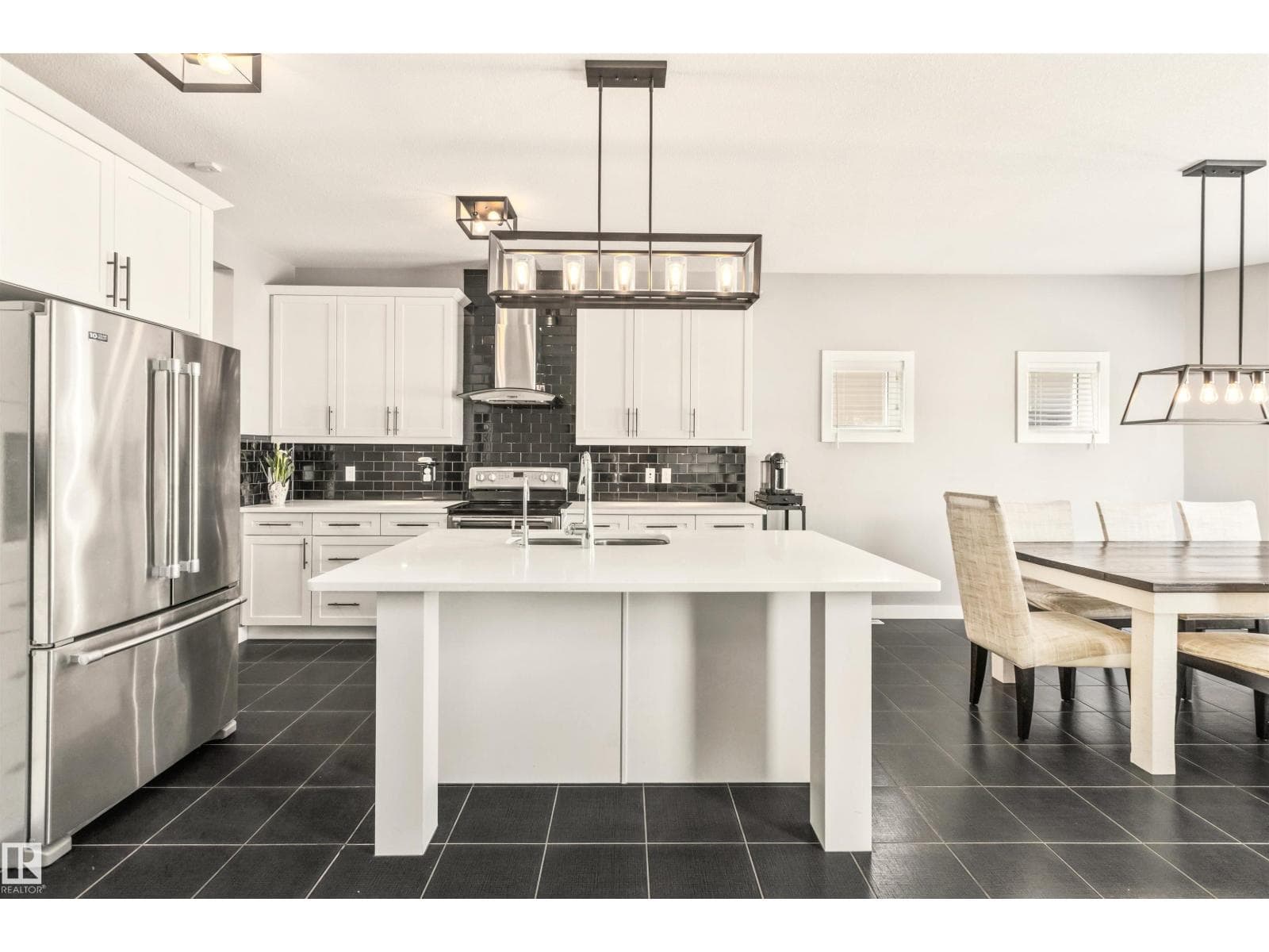 3087 CARPENTER LANDING SW — photo 4