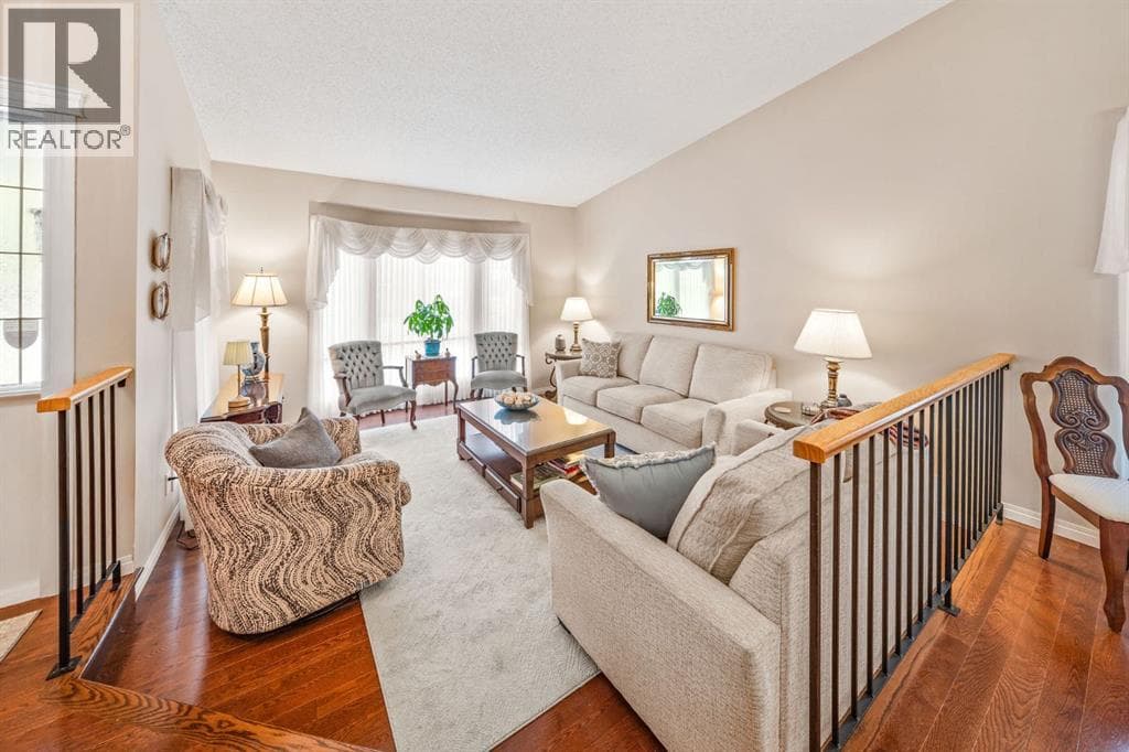 120 Shawnessy Drive SW — photo 5