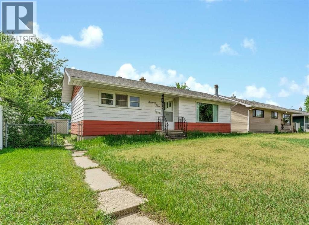 73 Mitchell Crescent NW