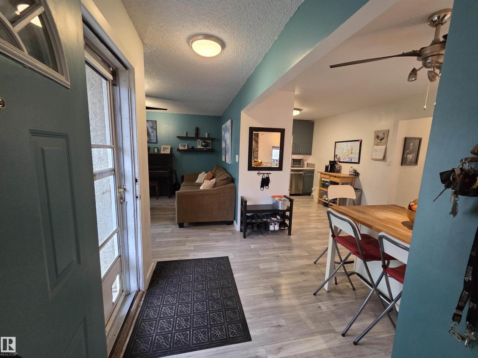 2514 149 AV NW — photo 2