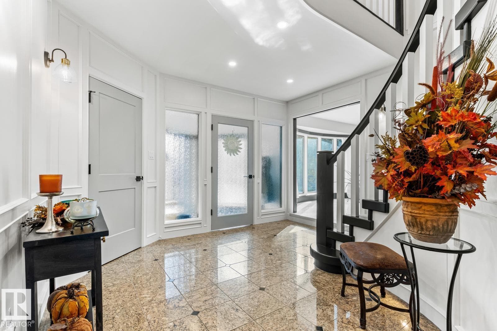 116 Windermere DR NW — photo 5