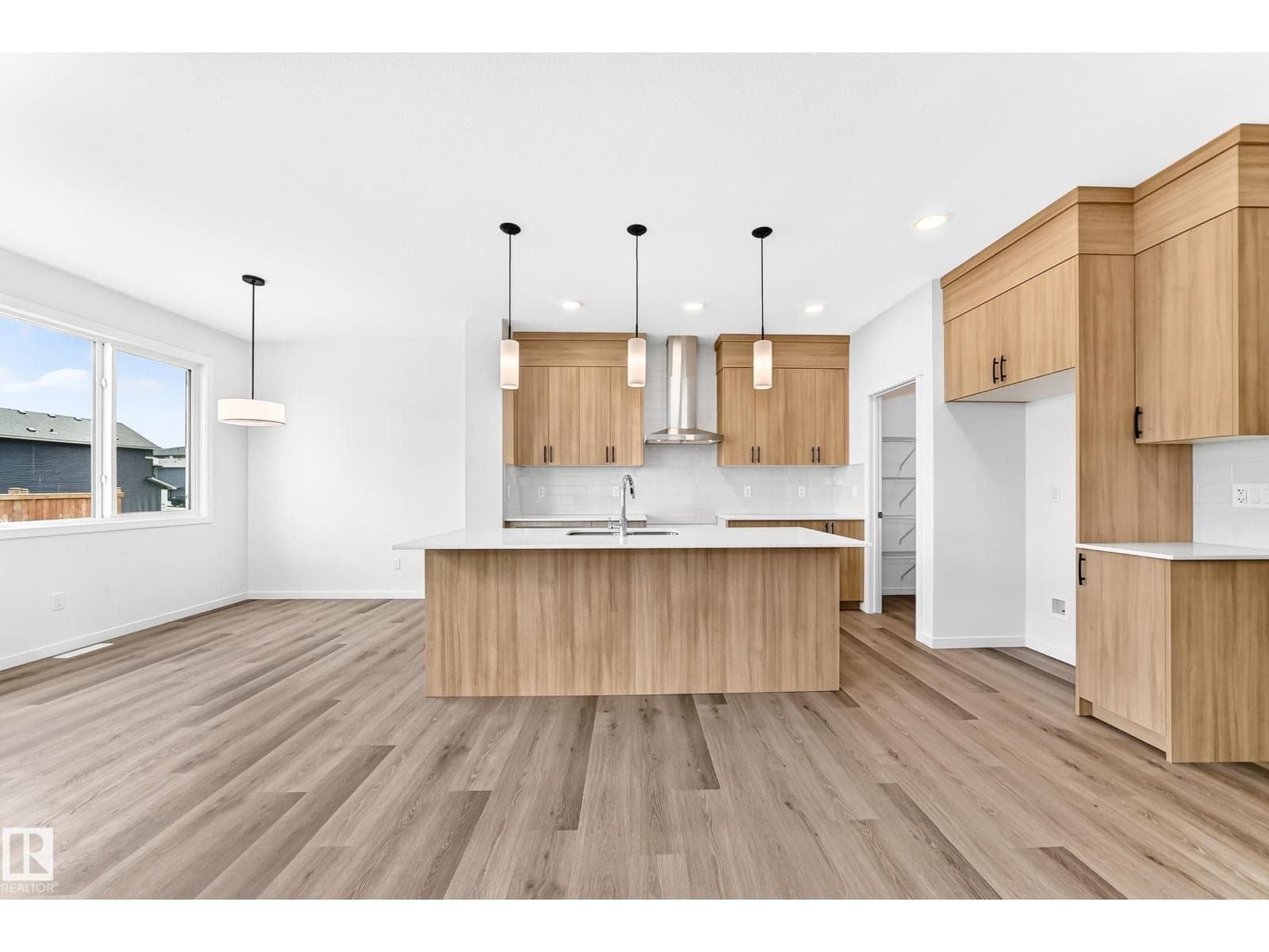 17923 63 ST NW — photo 3
