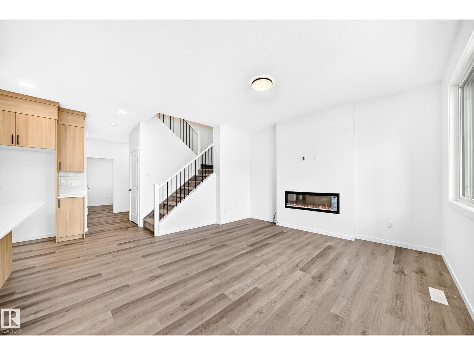 17923 63 ST NW — photo 4
