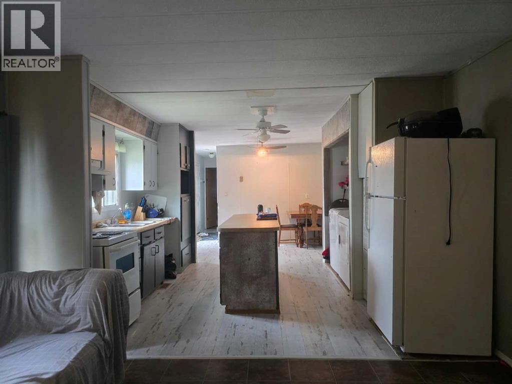 304, 72133 Range Road 11 — photo 2