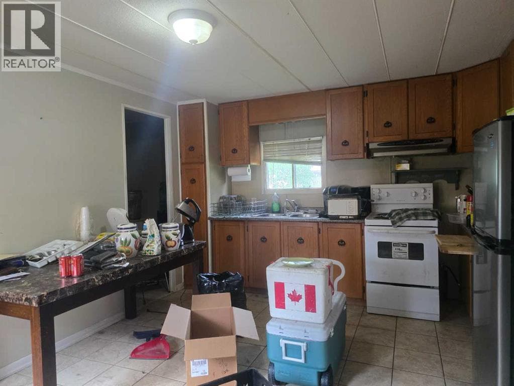 305, 72133 Range Road 11 — photo 2