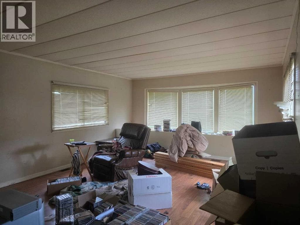 305, 72133 Range Road 11 — photo 3