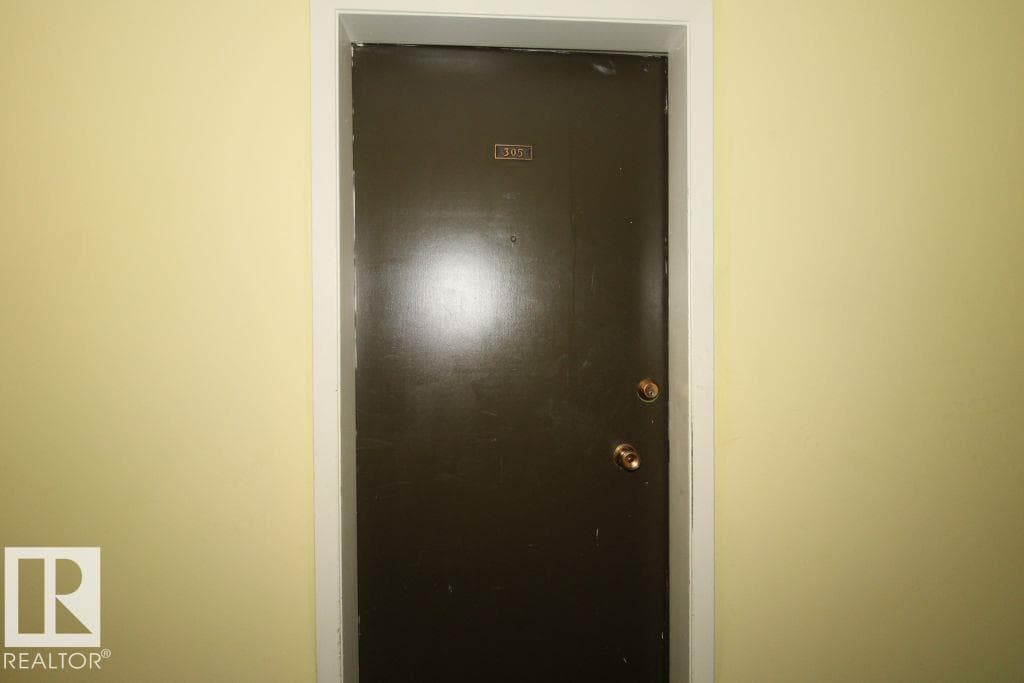 #305 10725 111 ST NW — photo 2