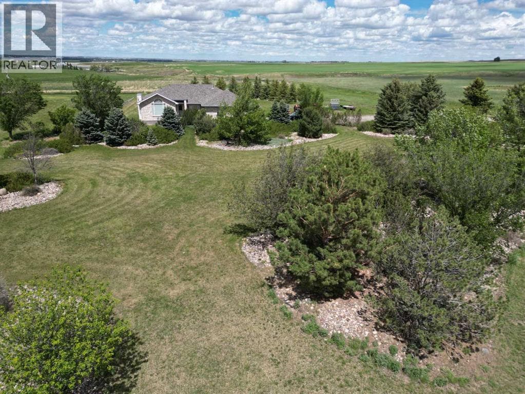 221044 Twp Rd 50 — photo 4