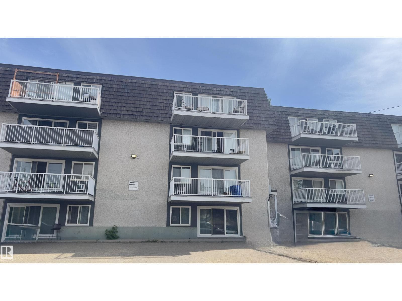 #311 8604 GATEWAY BV NW — photo 4