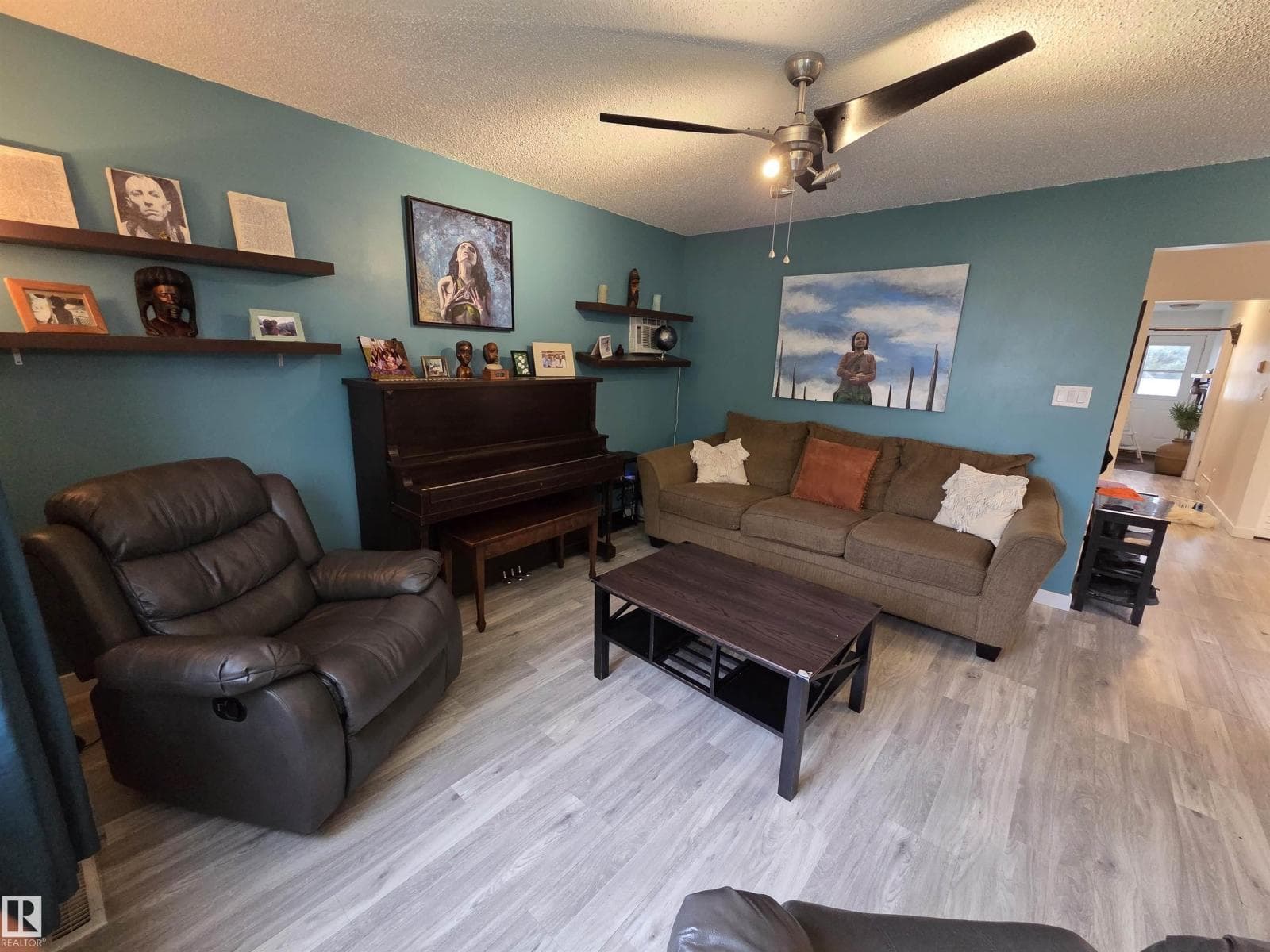 2514 149 AV NW — photo 3