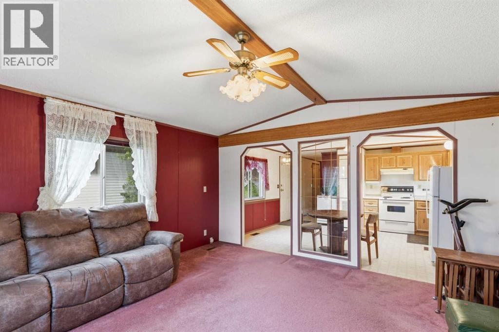 9708 104 Avenue — photo 4