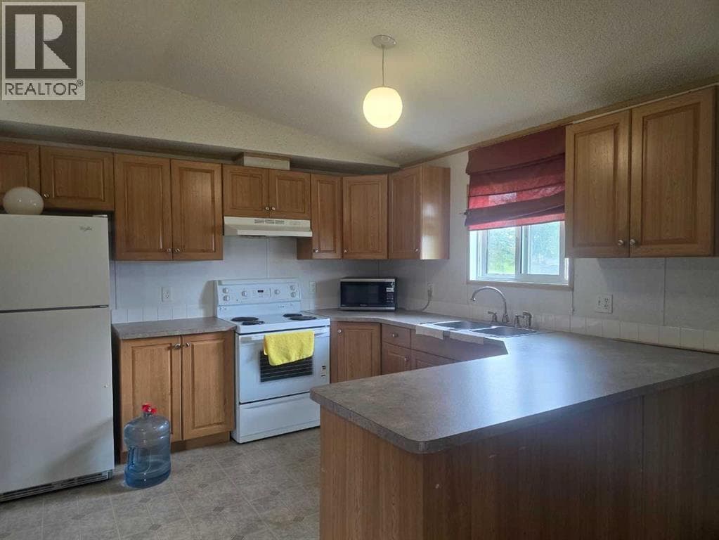 302, 72133 Range Road 11 — photo 2