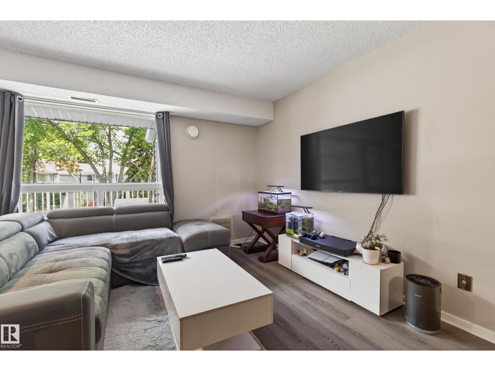 #35 3111 142 AV NW — photo 5