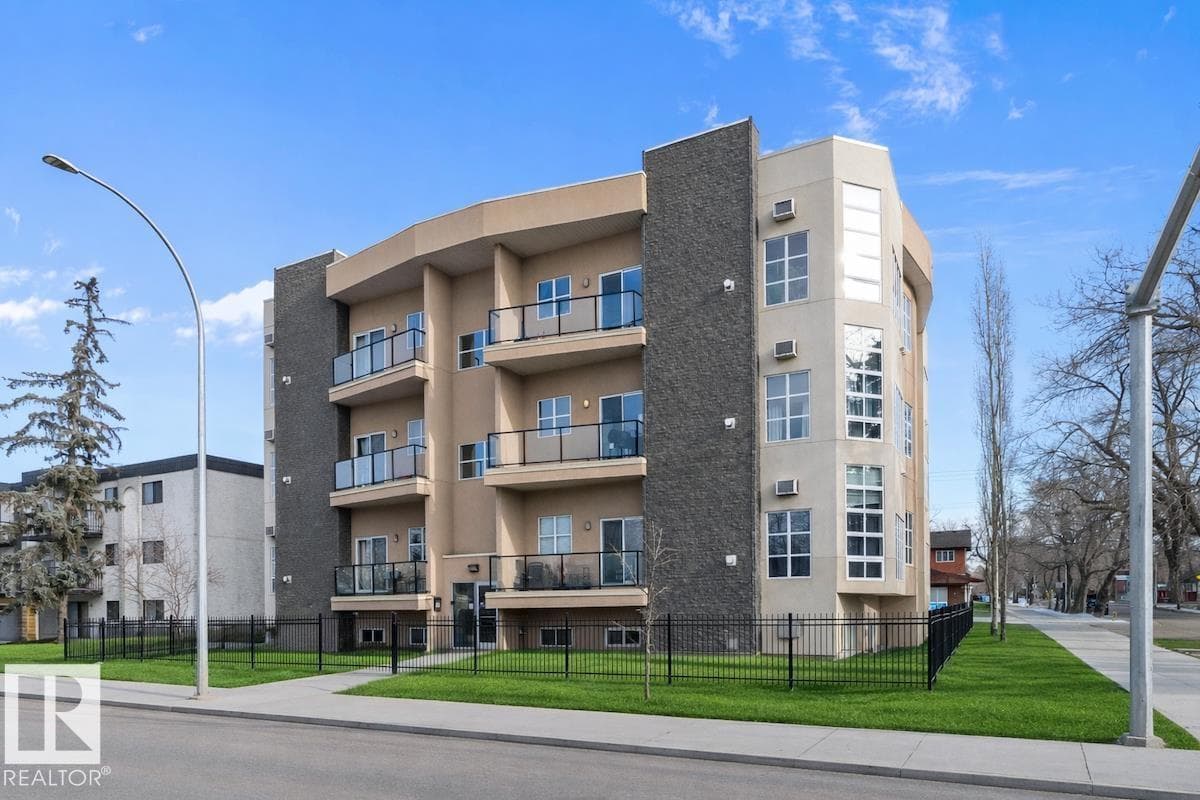 #302 10905 109 ST NW