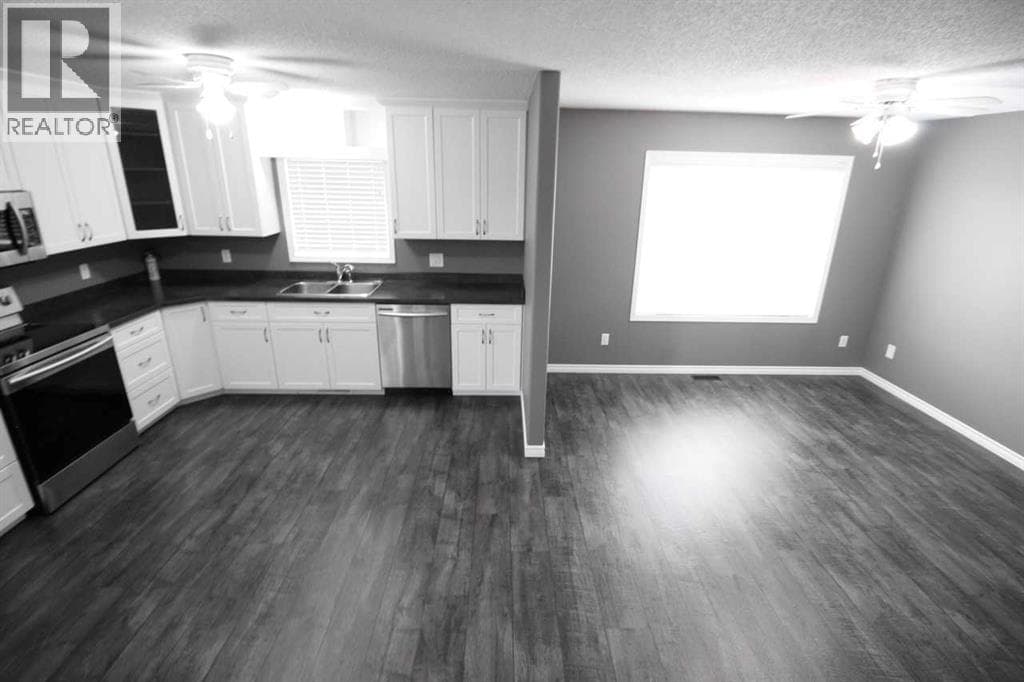 80 Deerglen — photo 5