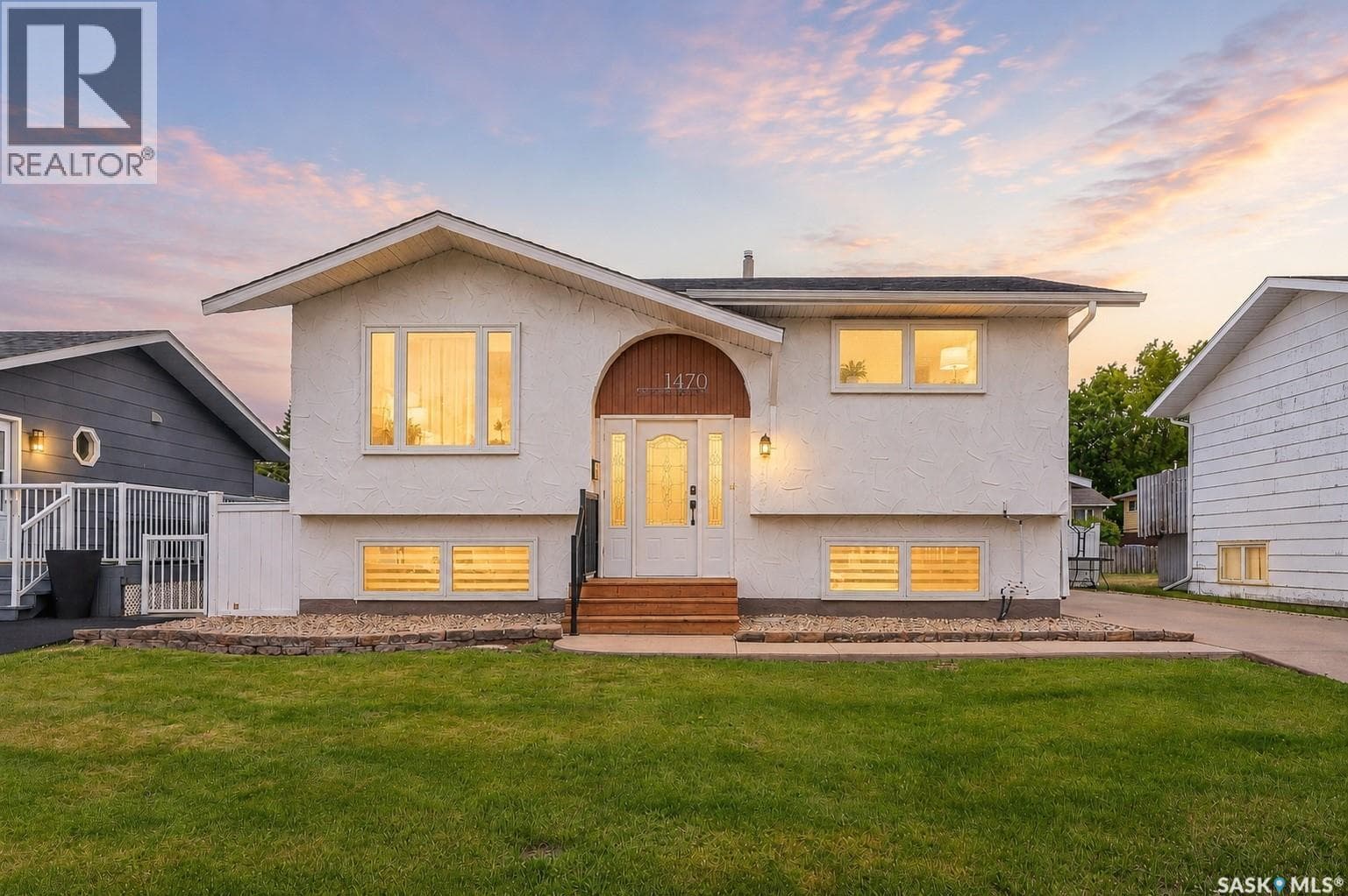 1470 Sioux CRESCENT SW