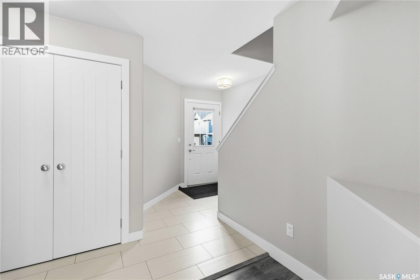 139 Dagnone LANE — photo 3
