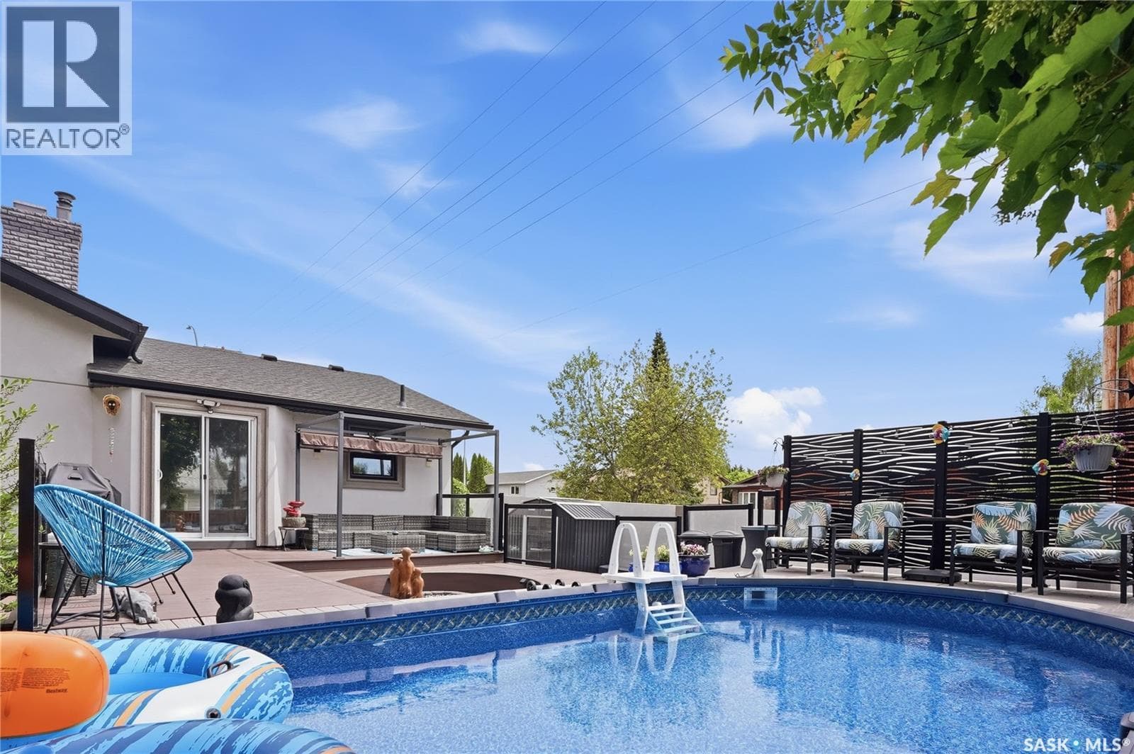 103 Mallin CRESCENT