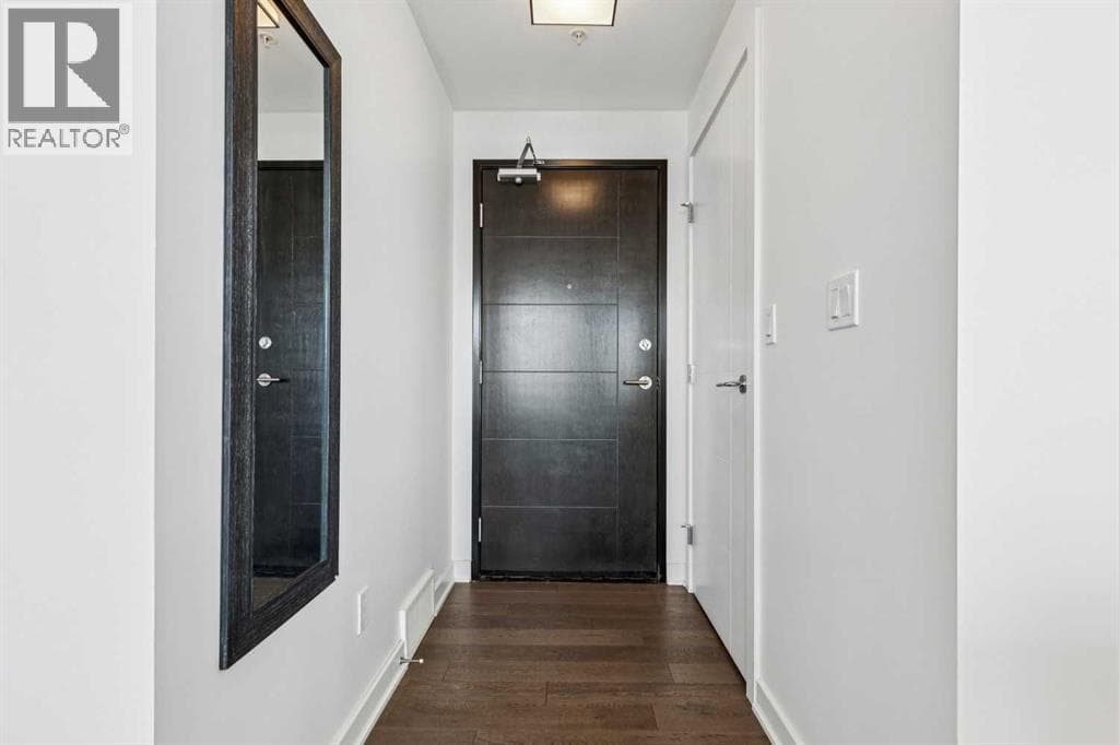 3504, 930 6 Avenue SW — photo 3
