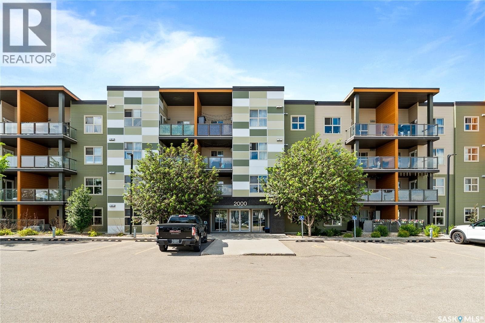 2217 5500 Mitchinson WAY